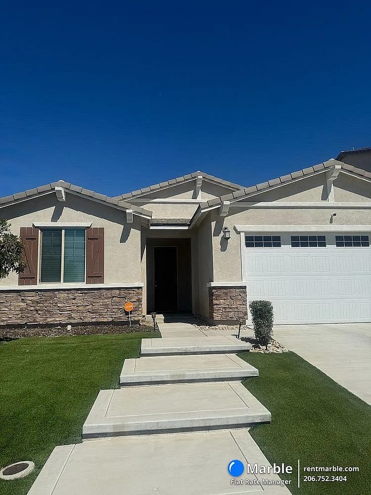 Building Photo - 30600 Golden Leaf Ct