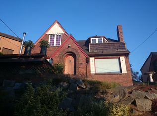 5311 SW Admiral Way, Seattle, WA 98116