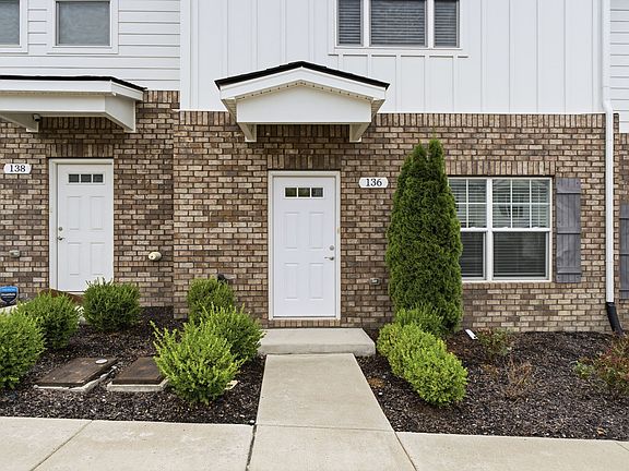 2nd image of 136 Dry Creek Commons Dr