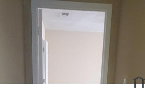 4th image of 3132 Windermere Ln