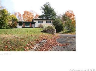 209 West Rd, Ellington, CT 06029