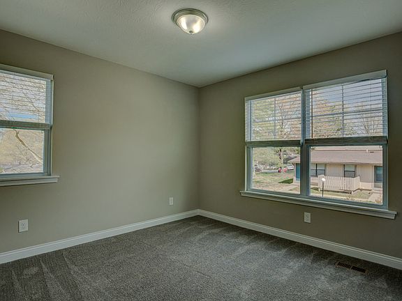 2nd image of 5565 Limaburg Rd Unit 12