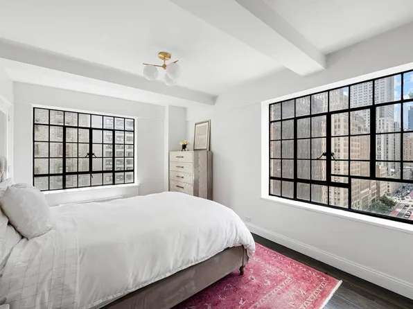 10 Park Avenue image 4 of 10