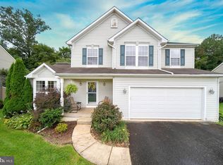 5 Hargrove Ct, Newark, DE 19702