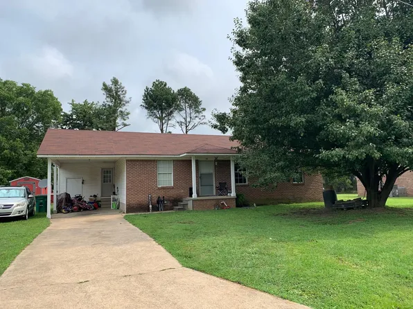 60 Halliburton St, Gates, TN 38037