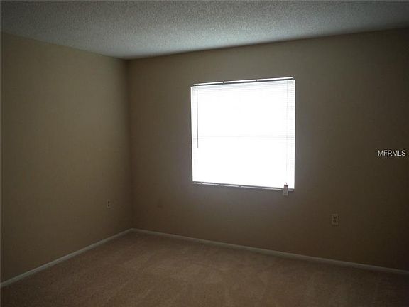 5th image of 1006 Lochmont Dr