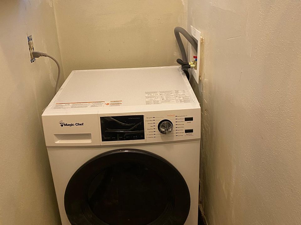 1st image of 1810 15th Ave APT 204