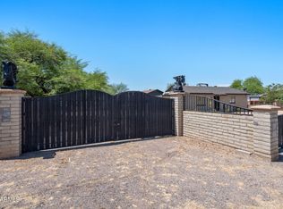 2939 E ANGELA Drive, Phoenix, AZ 85032