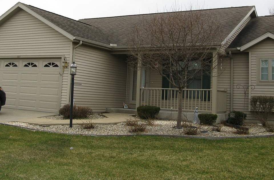 1st image of 1827 Tea Rose Ln