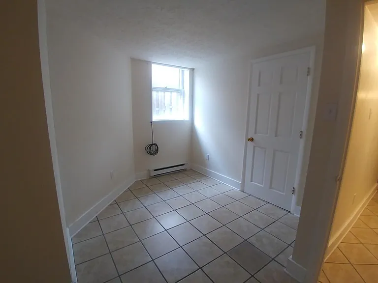 507 W Beverley St #D — Photo 5