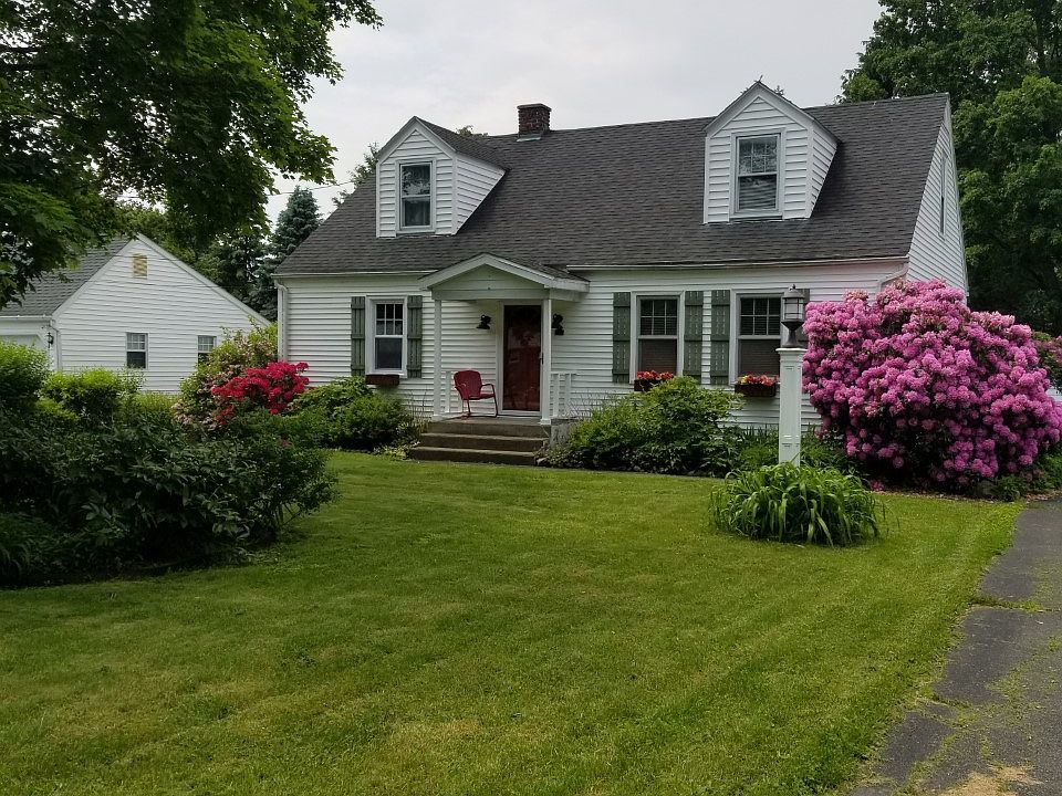 1st image of 298 Bloomingrove Dr