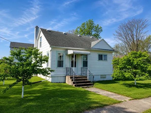220 33rd St, Bay City, MI 48708