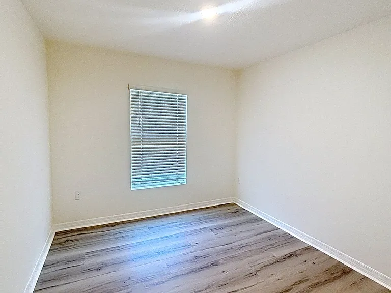 1906 Blue Stream St — Photo 18