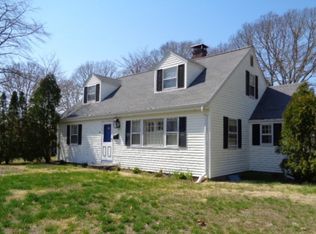 24 South St, Osterville, MA 02655