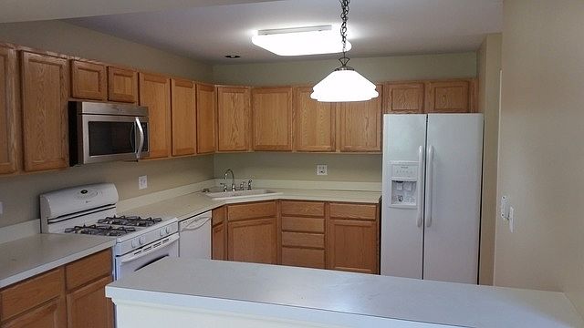 1st image of 144 Crescent Ln