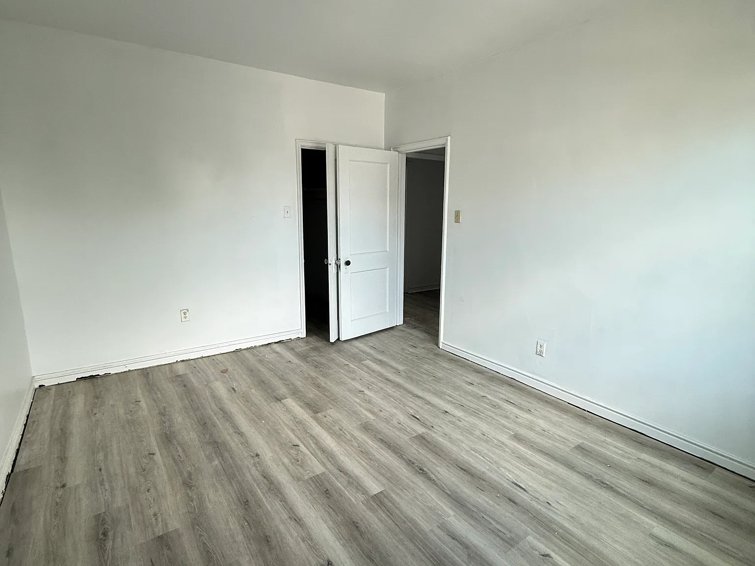 3 bed, 1250 sqft, $1,895 — Photo 4