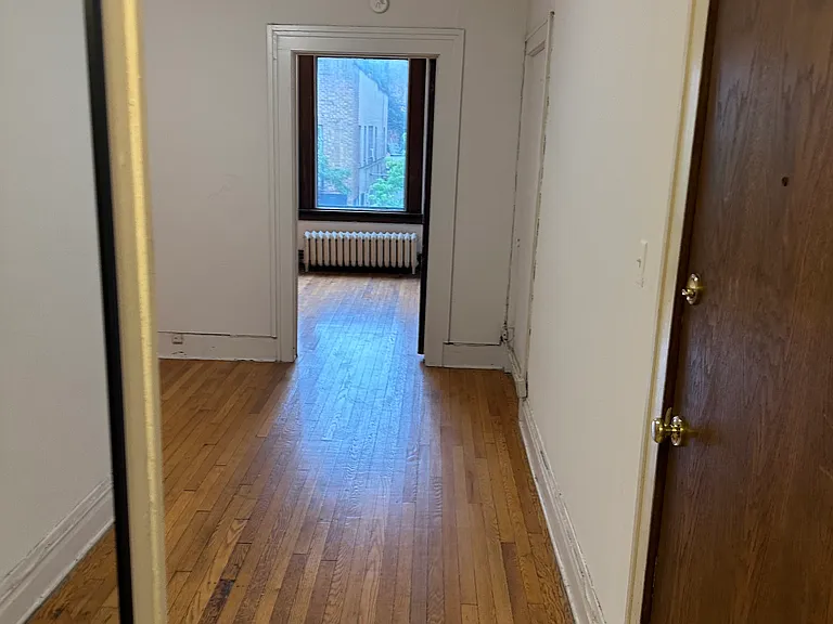 525 State St — Photo 10