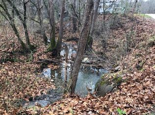 2012 Bowling Branch Rd, Manchester, KY 40962