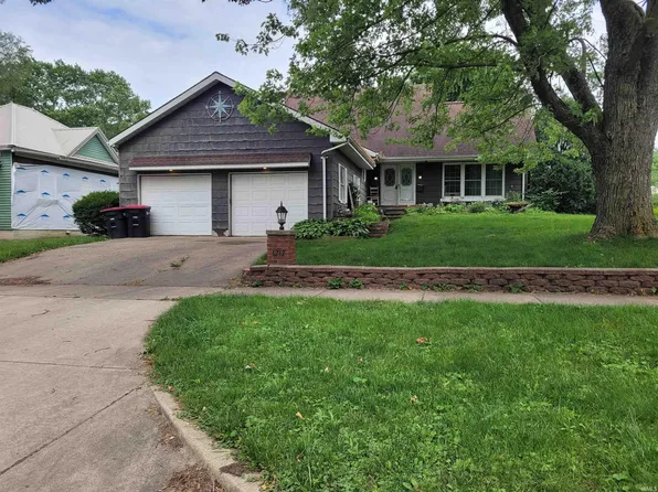 1217 S Perry St, Attica, IN 47918