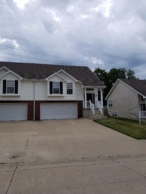 1st image of 4031 Chesapeake Dr