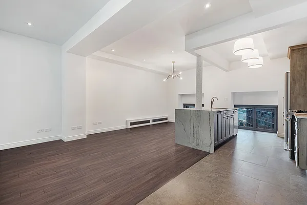 Sold by Owner | media 21