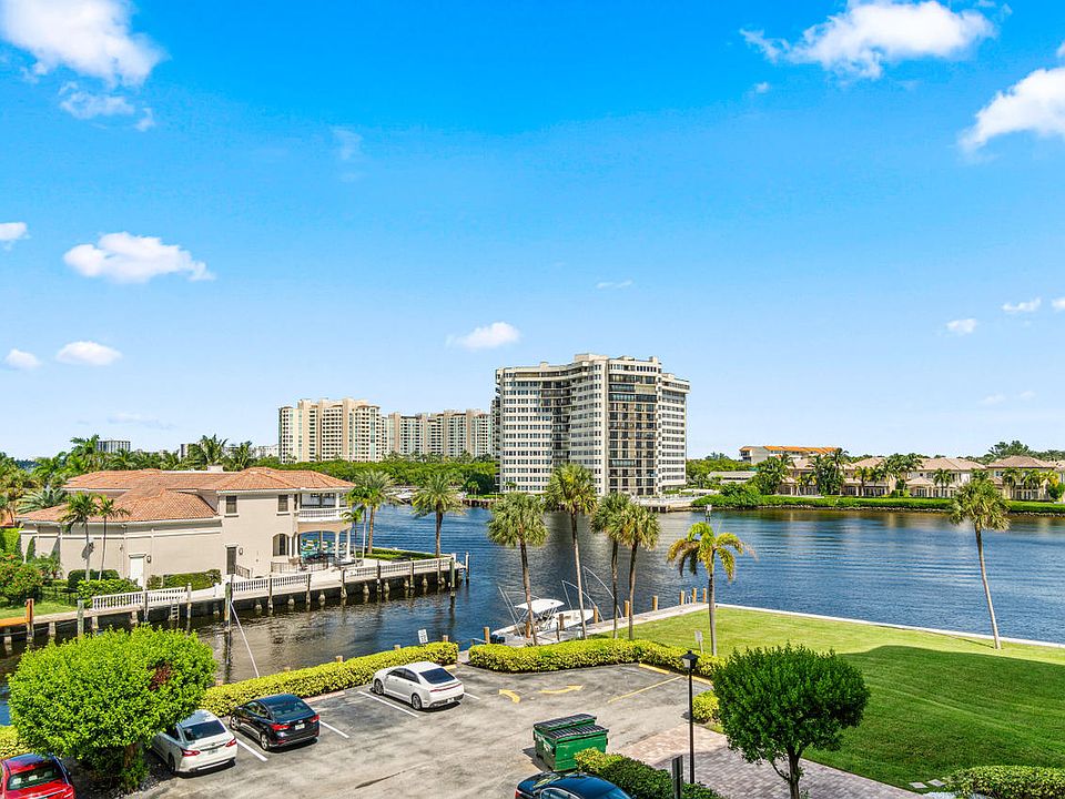 Home For Sale In Porta Bella