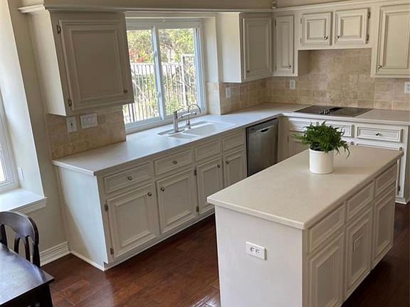 KitchenLiving Room