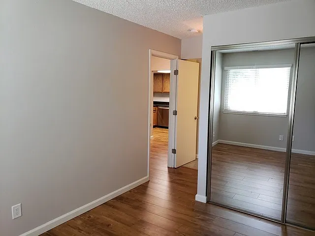 795 Kingston Ln #H — Photo 8
