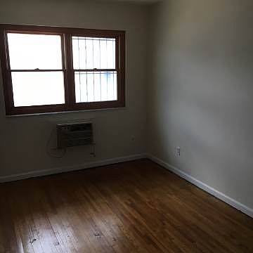 1st image of 1817 26th Ave #2