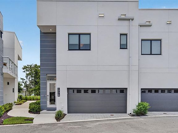 3rd image of 1778 Mondrian Cir