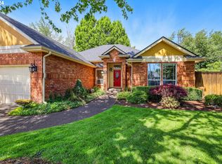 1368 Wimbledon Pl, Springfield, OR 97477