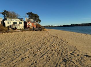 20-20D Knollview Rd #20D, Buzzards Bay, MA 02532