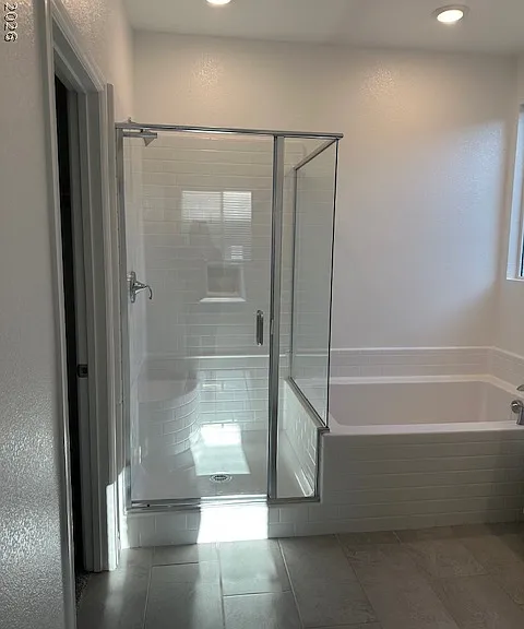 9733 Redwood Cascade St — Photo 6