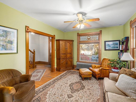 4th image of 4214 Deyo Ave
