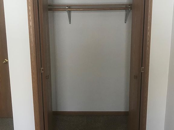 5th image of 916 6th St S #10632325