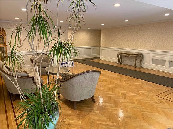 2nd image of 4325 Douglaston Pkwy APT 5A