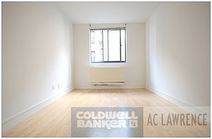 3rd image of 323 W 96th St APT 306