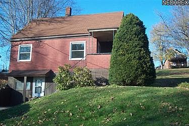 5th image of 48886 Bloomfield Ave