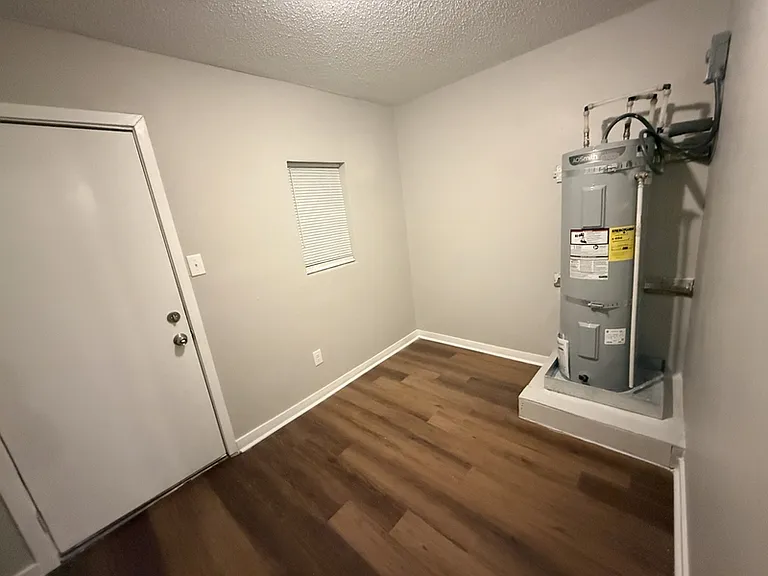540 Harahan Rd — Photo 19