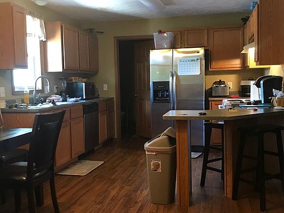 4th image of 4 Bellecreek Ln