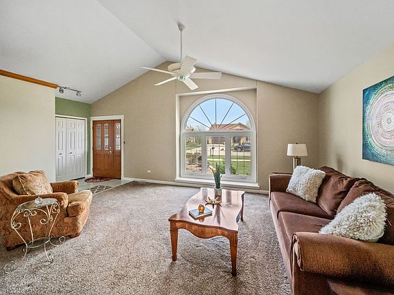 3rd image of 19534 Maurita Ct
