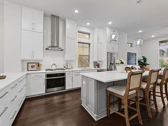 2nd image of 5143 Brickellia Dr