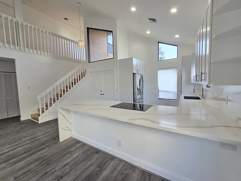8598 Kimble Way — Photo 13