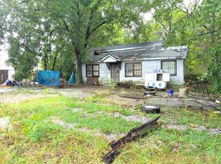 2949 S Rainbow Dr, Decatur, GA 30034