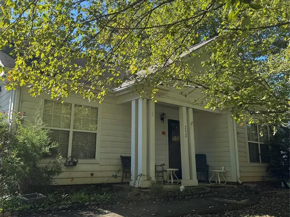 232 Cedarcroft Dr, Mooresville, NC 28115