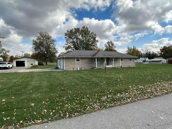 126 N Maple St, Sandborn, IN 47578