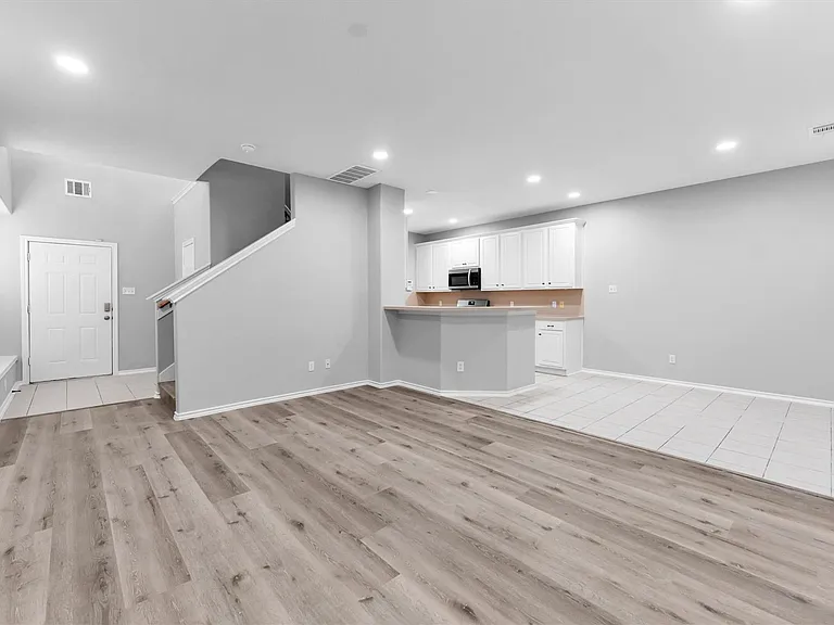 16007 Sandy Path Ln — Photo 23