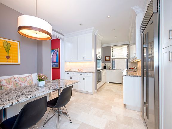 3rd image of 905 W End Ave #102