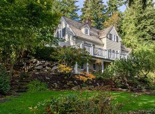 17204 Hillcrest Ter SW, Burien, WA 98166