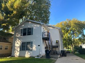 1303 W. Taylor Street, 01